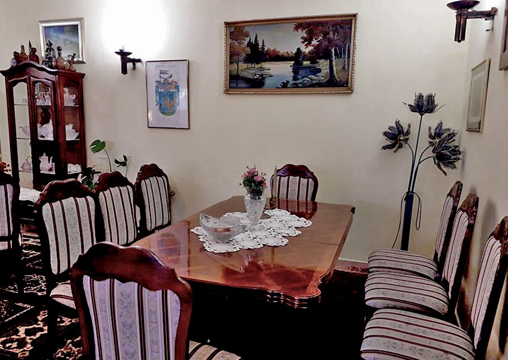 Hotel Ema — hotel in Novi Vinodolski