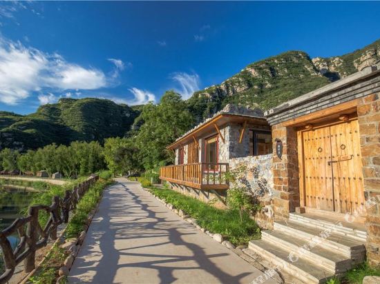 Taoyegu Courtyard - carbon neutral hotel in Beijing