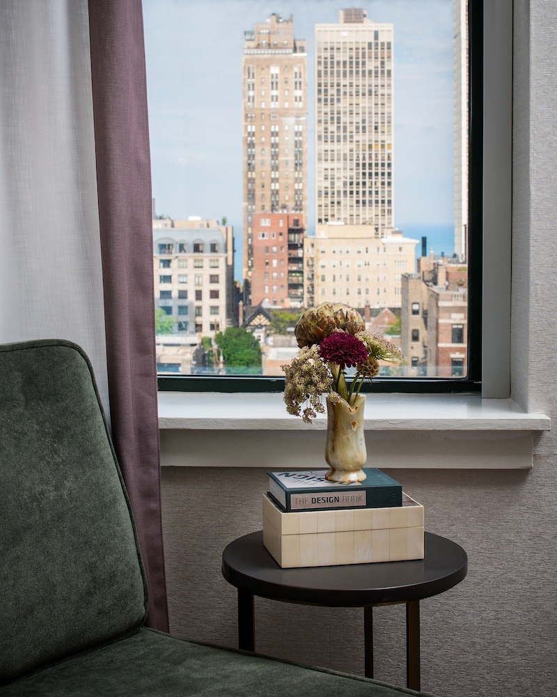 Claridge House - photo 35
