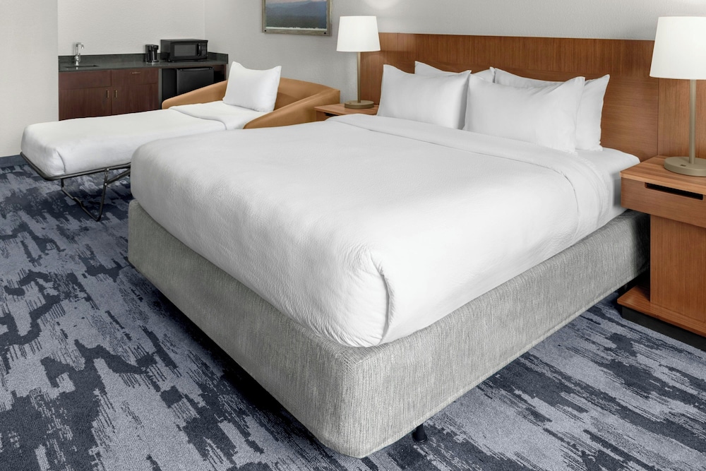 Fairfield Inn by Marriott Owensboro - photo 20