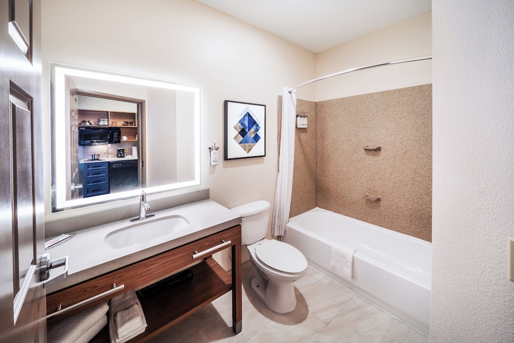 Candlewood Suites Georgetown by IHG - photo 12