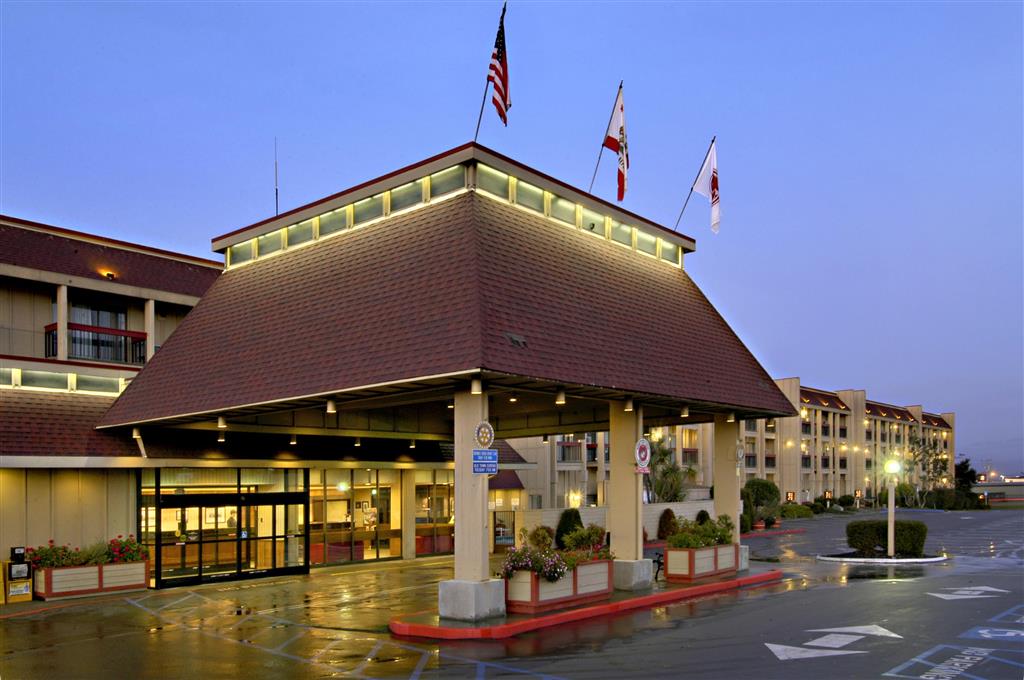 Red Lion Hotel Eureka - photo 18