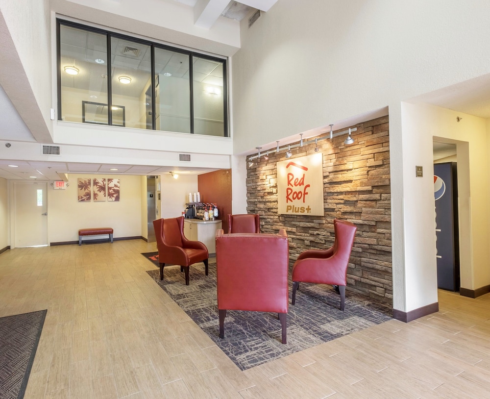 Red Roof Inn PLUS West Palm Beach - photo 3