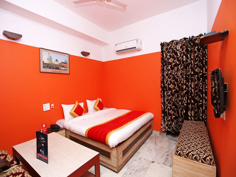 OYO 9044 Hotel Yatrik in Bareilly, India
