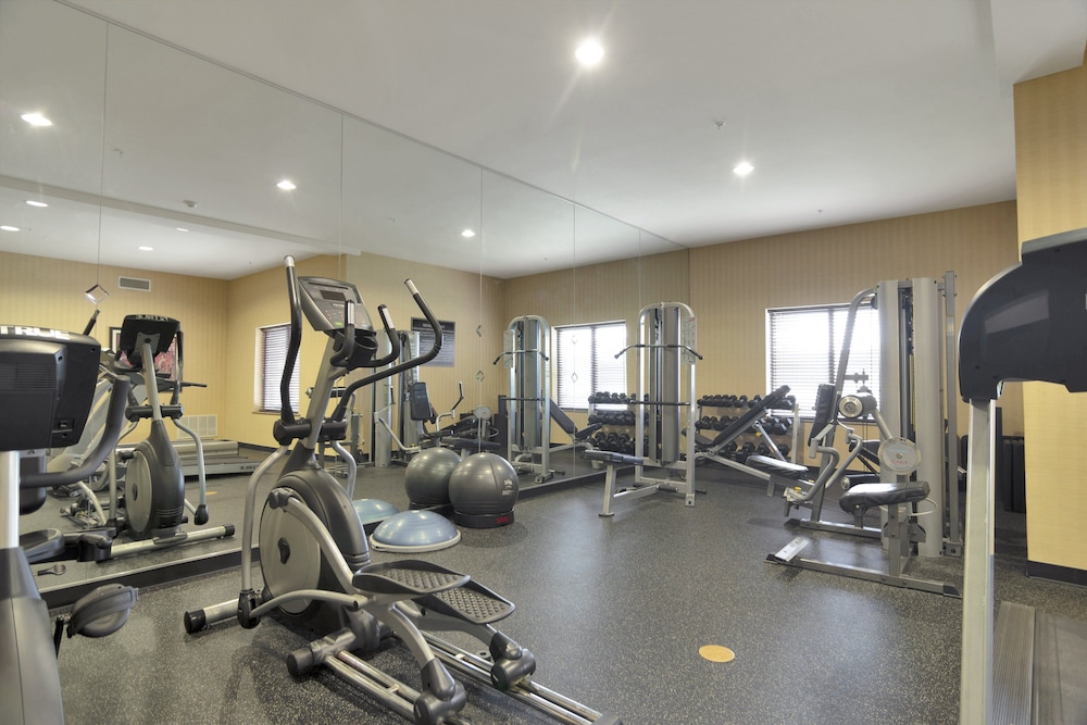 Holiday Inn Express Hotel & Suites DFW West Hurst by IHG - photo 27