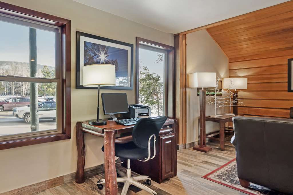 Best Western Ptarmigan Lodge - photo 34