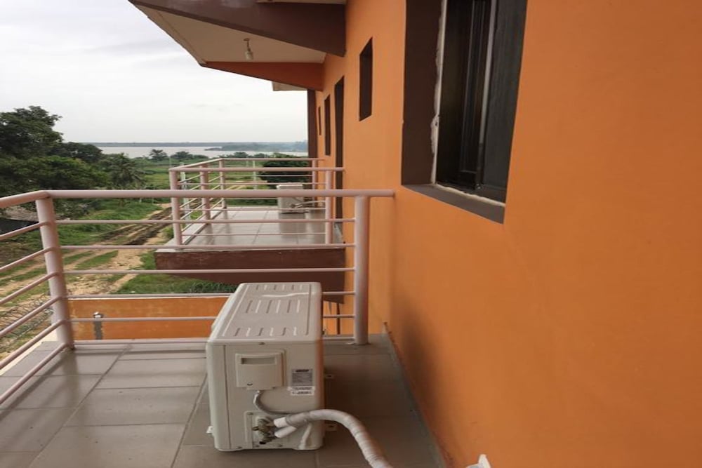 Hotel Eucalyptus Anan - carbon neutral hotel in Abidjan