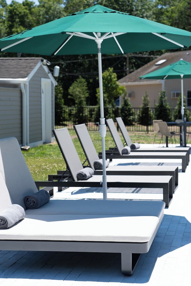 The Sagaponack - photo 20