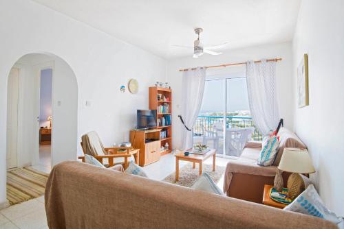 King's Palace Apartment