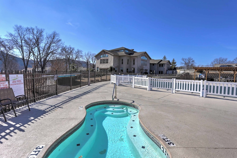 Golfers' Paradise Branson Condo w Resort Perks - photo 14