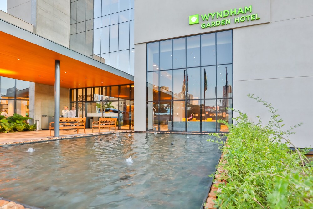 Wyndham Garden Ribeirão Preto Convention — 4-Star Luxury Hotel in Ribeirao Preto, Brasil