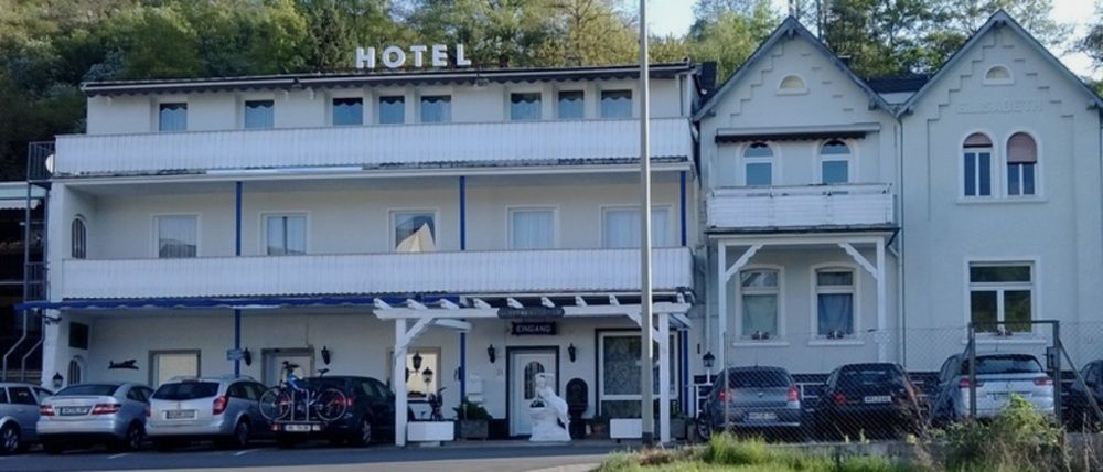 Star Hotel - carbon neutral hotel in Fachbach