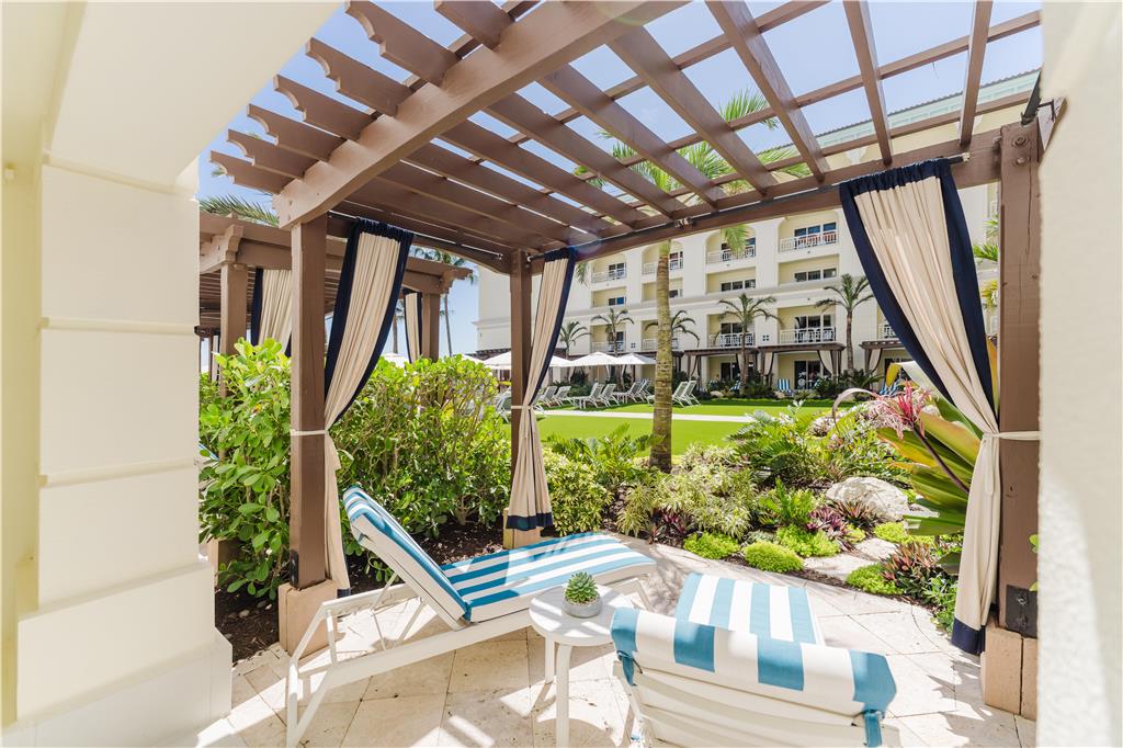 Eau Resort & Spa - photo 18