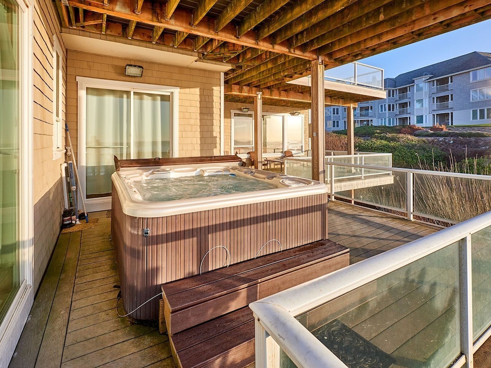 Admiral's Beach Retreat - photo 41