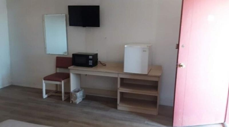 Sands Motel - photo 16