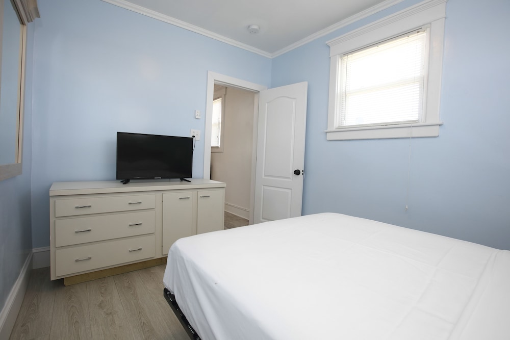 Garfield Beach House - photo 17