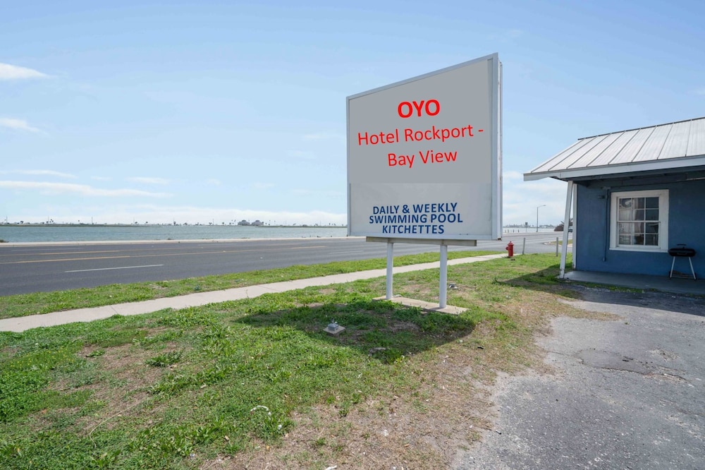 OYO Hotel Rockport Bay View - photo 67