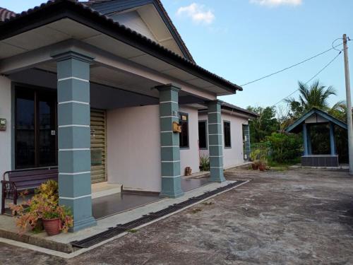 Rumah Tamu Pekan semi D dan berWifi in Pekan, Malaysia