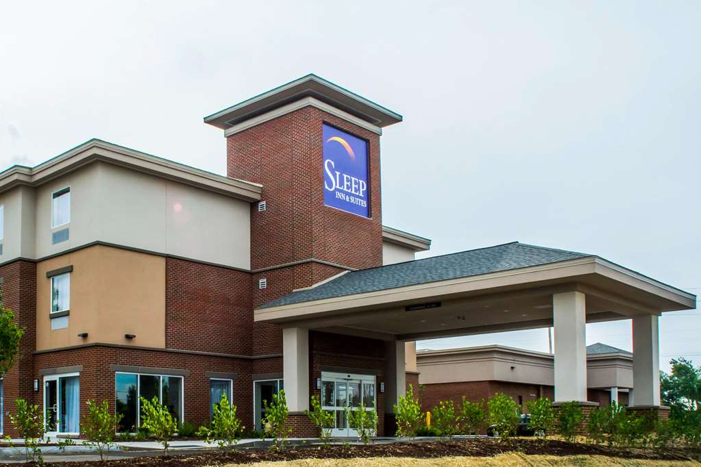 Sleep Inn & Suites Syracuse Airport — hotel in East Syracuse
