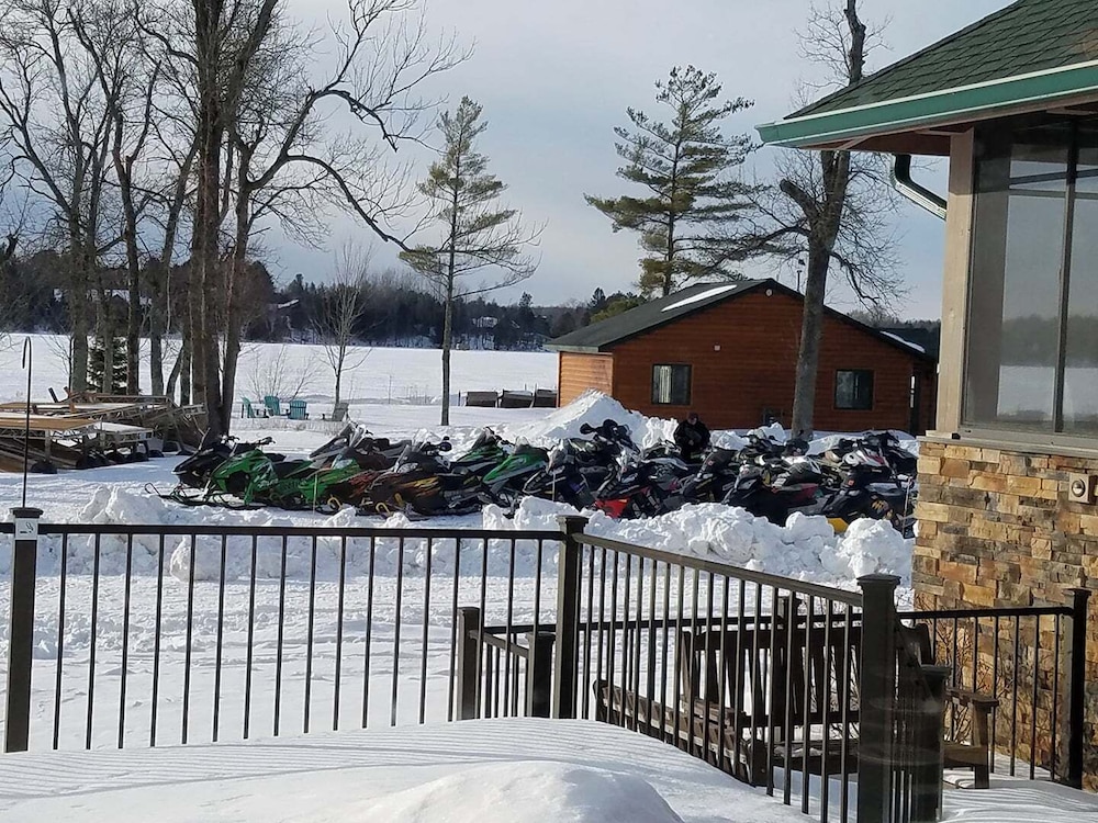 Lena's Northern Pines Resort - photo 96
