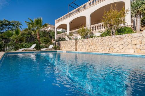 Villa Bendinat 10 by Priority Villas — 4-Star Luxury Hotel in Palmanova, Spain