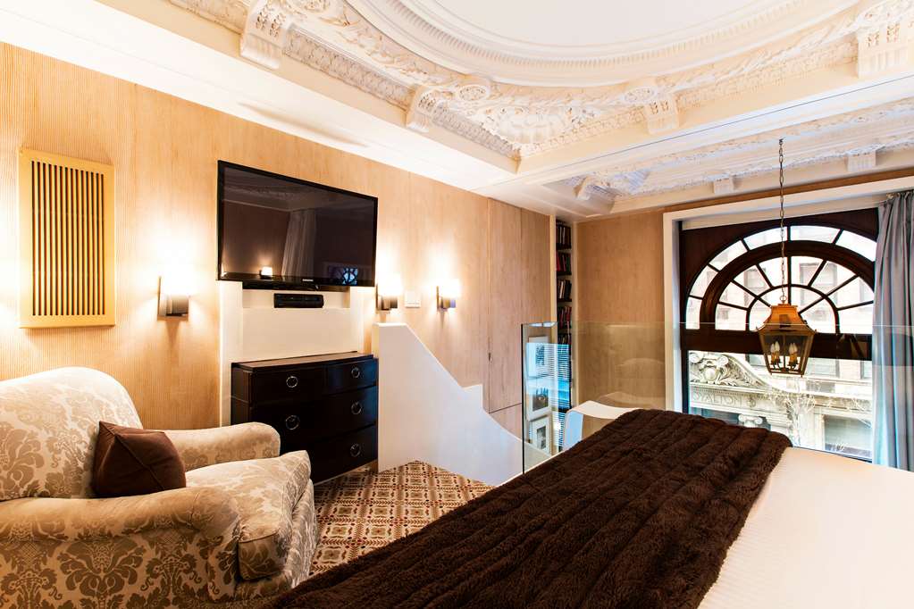 City Club Hotel - photo 13
