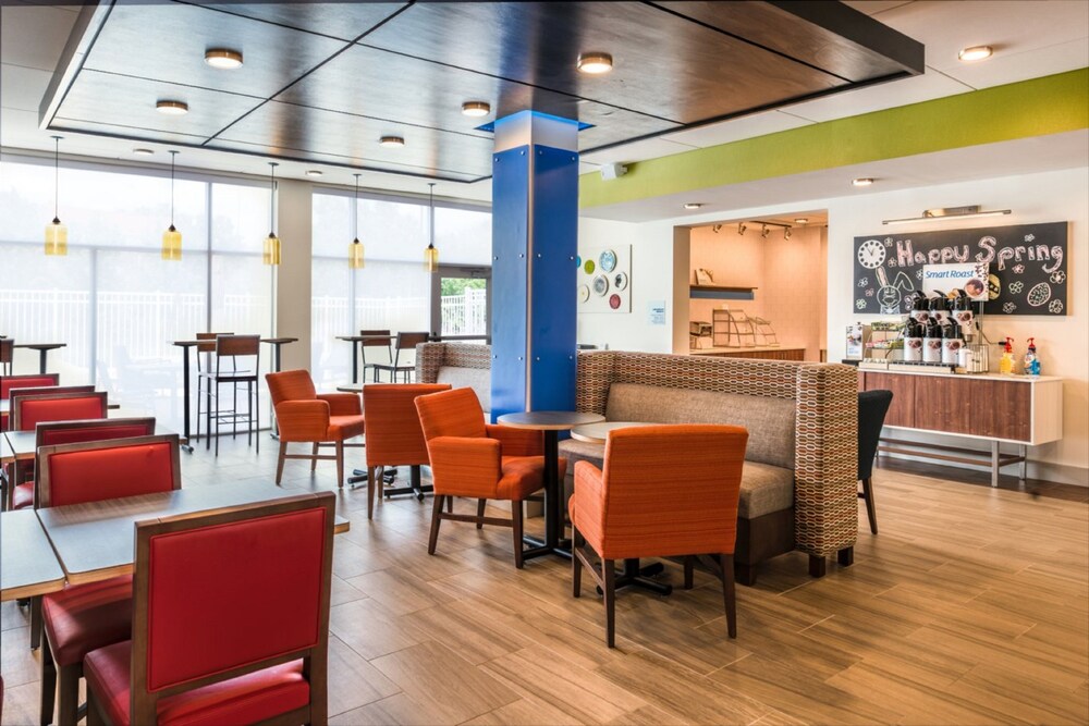 Holiday Inn Express & Suites Tampa North Wesley Chapel by IHG - photo 25