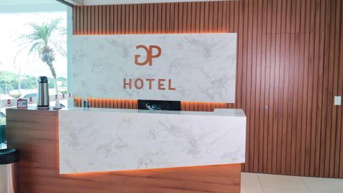 Genova Palace Hotel — Imperatriz
