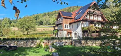 Dom Jesionów in Bystrzyca Klodzka, Poland