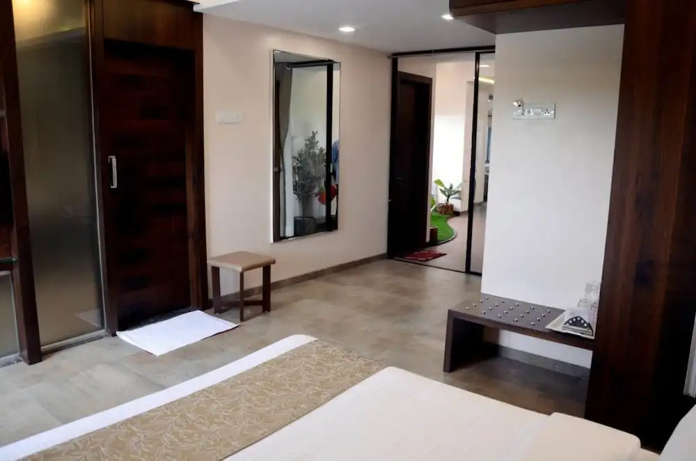 Hotel Paradise — Ahmadnagar — photo 2
