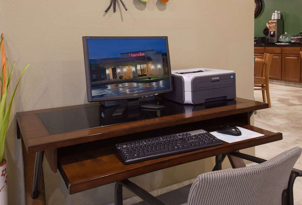 AmericInn by Wyndham Johnston Des Moines - photo 23