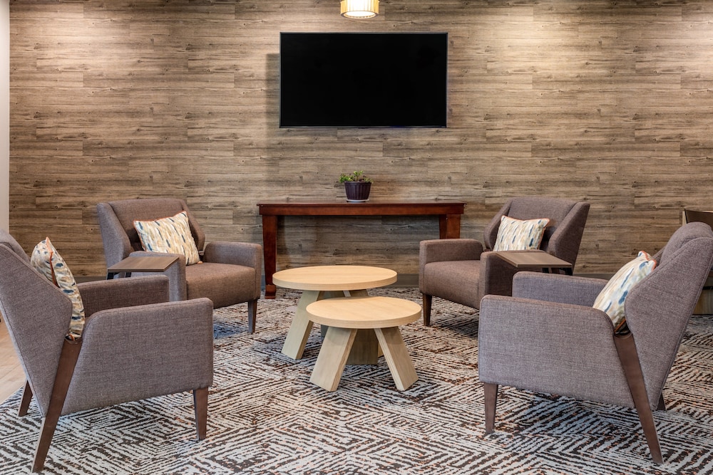 Candlewood Suites Grand Junction NW - photo 60