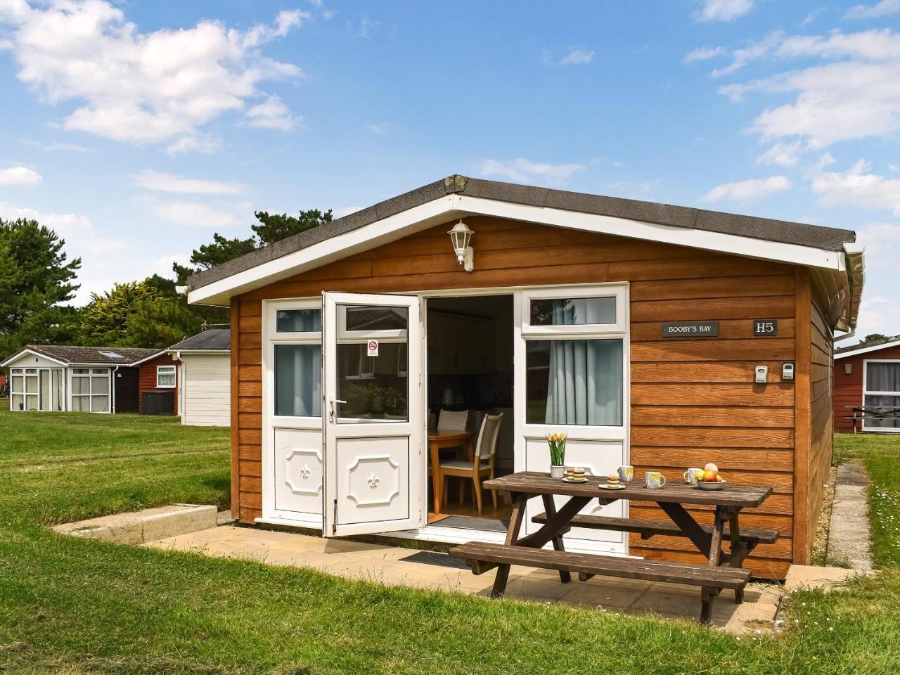 Boobys Bay Uk47554 in Padstow, United Kingdom