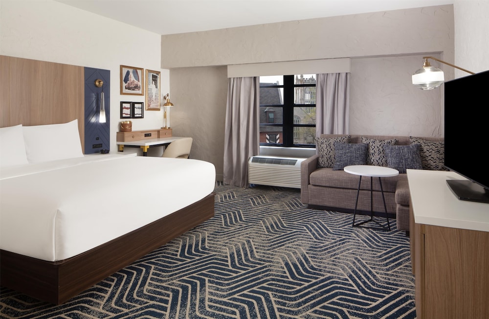 Hotel Royer Urbana Champaign Tapestry Collection by Hilton - photo 23