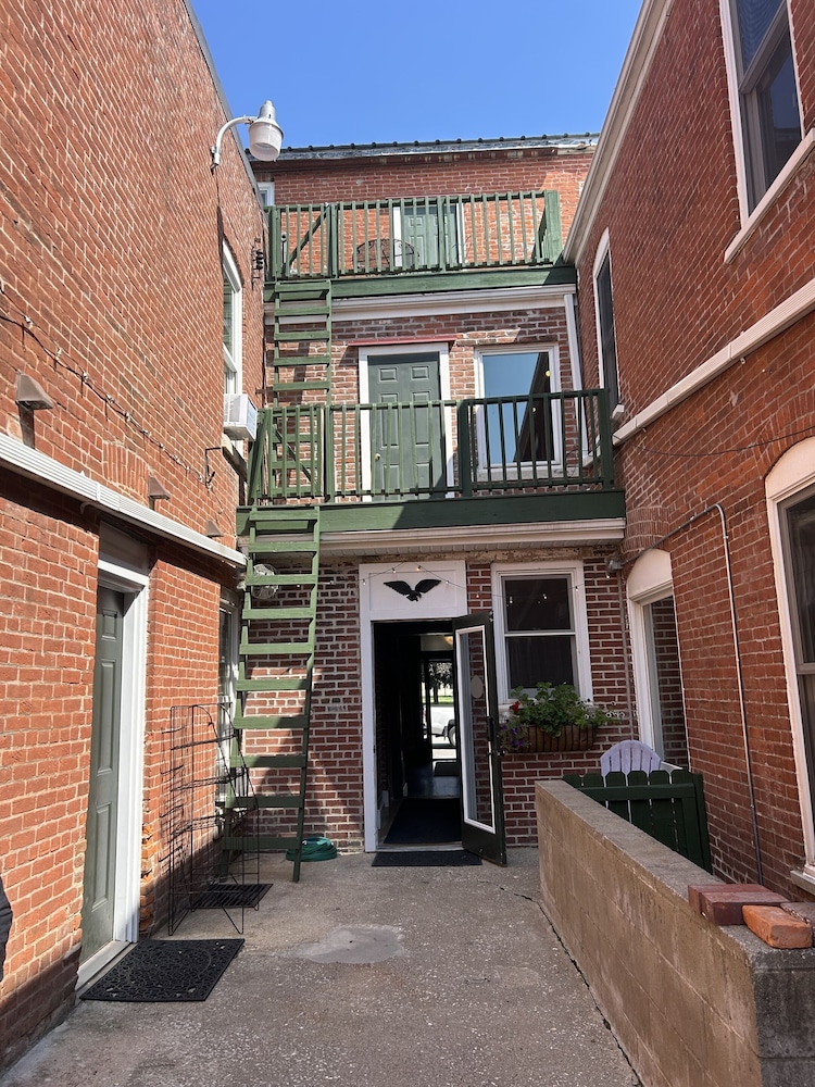 William Watson Hotel - photo 53