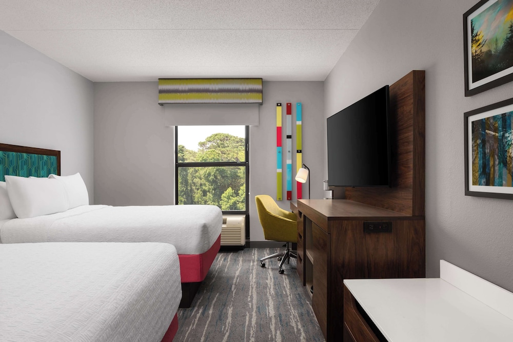 Hampton Inn Spring Lake Fayetteville - photo 39