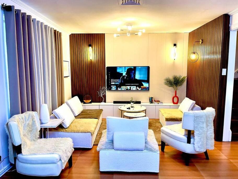 Mango Oasis 1 - carbon neutral hotel in Unknown City