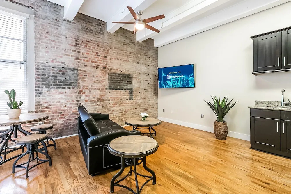 Merchant Lofts by Hosteeva — 4-Star Luxury Hotel in New Orleans, United States
