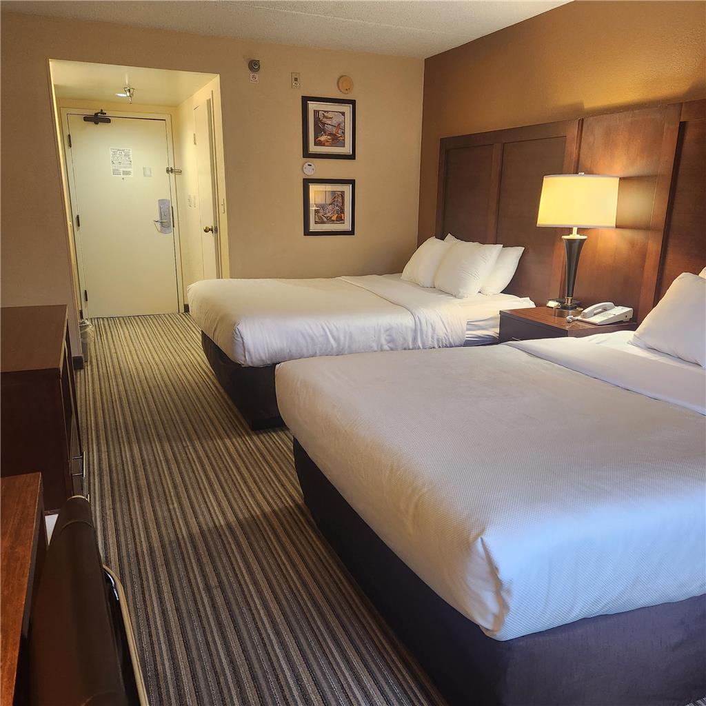 Best Western Chocolate Inn at the Park - photo 15