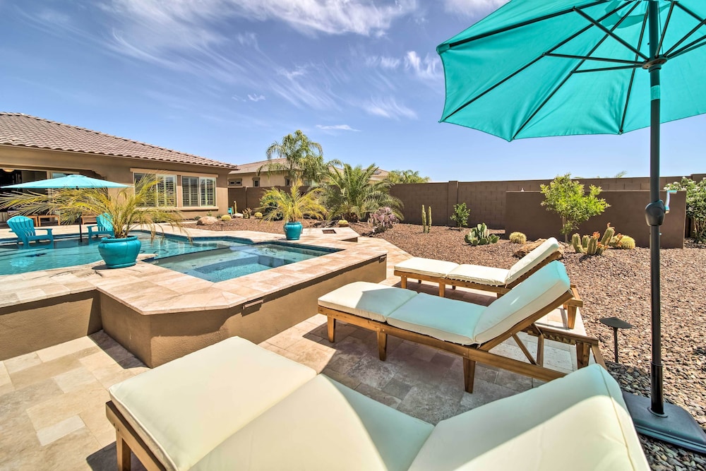 Resort Style Pool and Spa Upscale Goodyear Home - photo 28