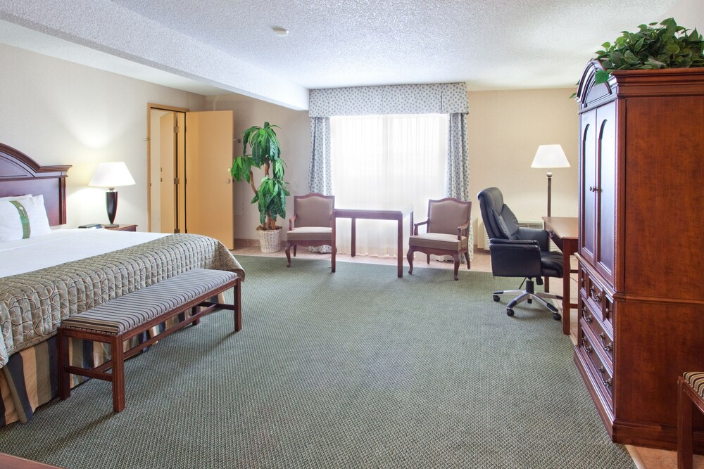 Holiday Inn Great Falls Convention Center by IHG - photo 16