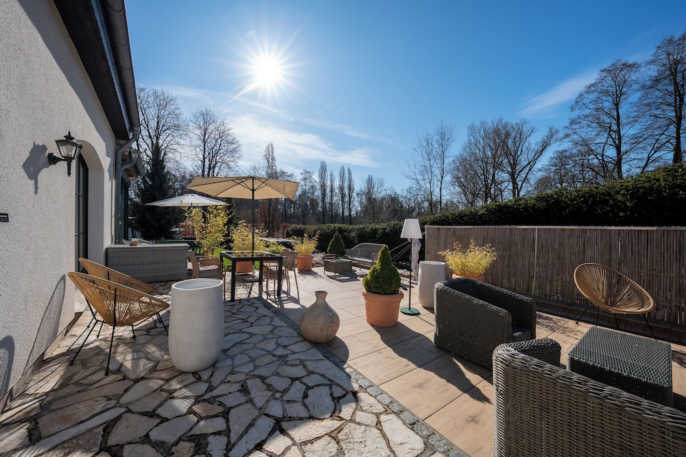 Ferienhof am Trift — 4-Star Luxury Hotel in Bad Saarow, Germany