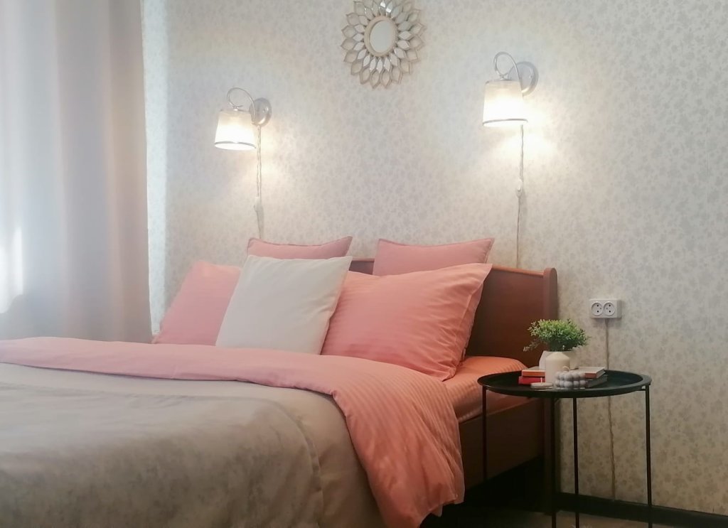SweetHome v tsentre goroda Apartaments — hotel in Tynda
