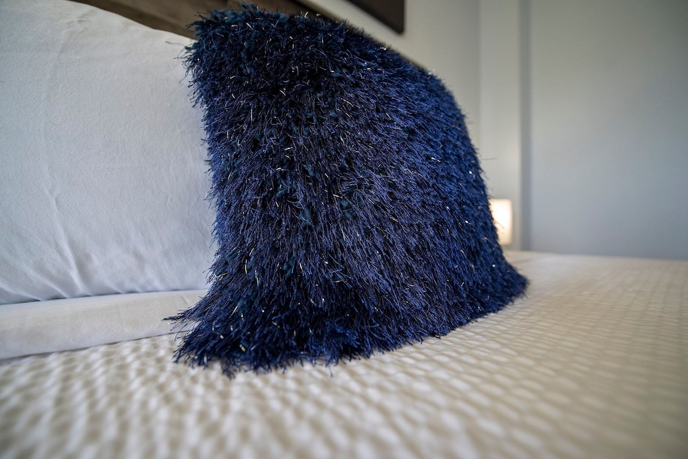 The Enclave Hotel and Suites - photo 10