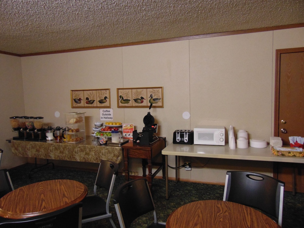 Heritage House Inn - photo 21