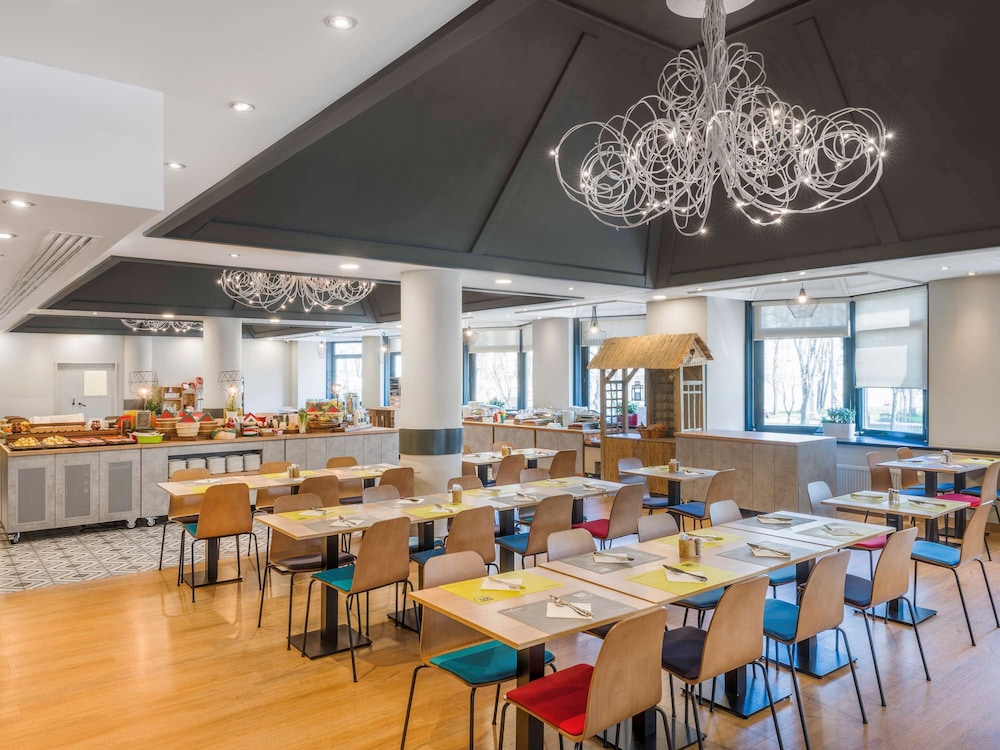 מזון ומשקאות