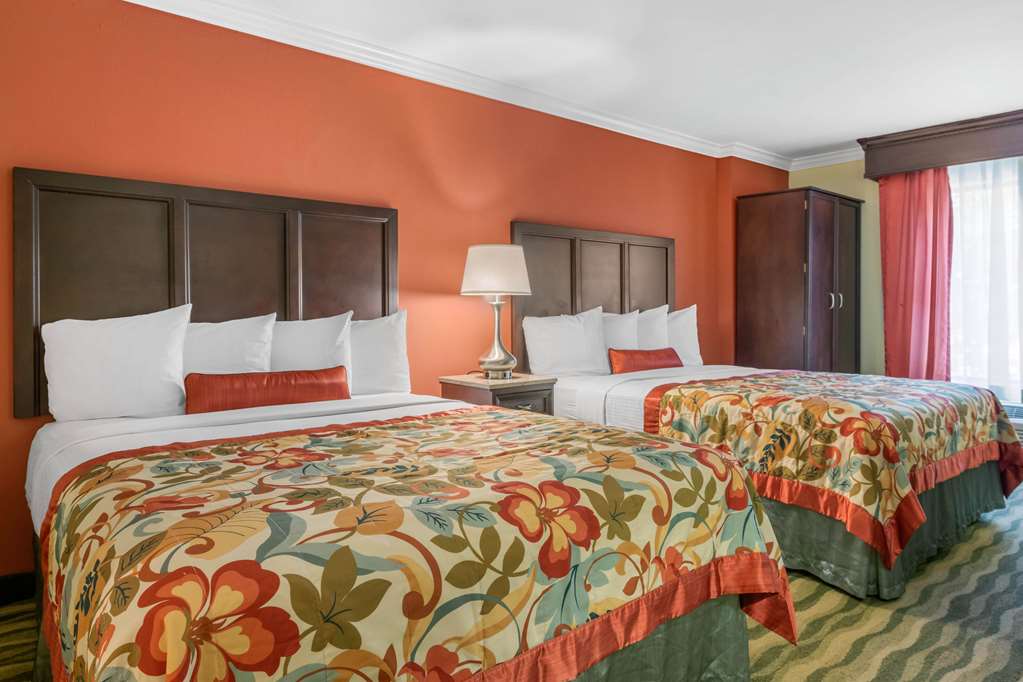 Best Western Plus Palm Beach Gardens Hotel & Ste & Conf Ctr - photo 8