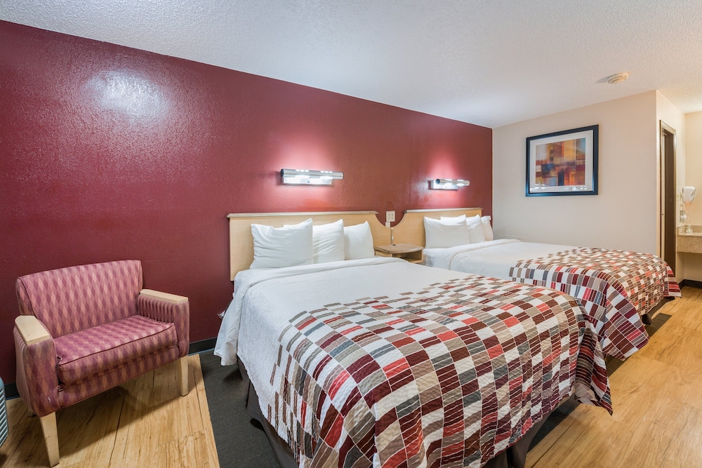 Red Roof Inn Columbus Grove City - photo 17