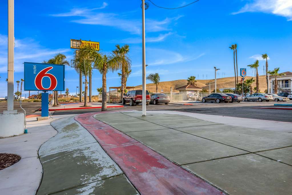 Motel 6 Westley CA - featured photo