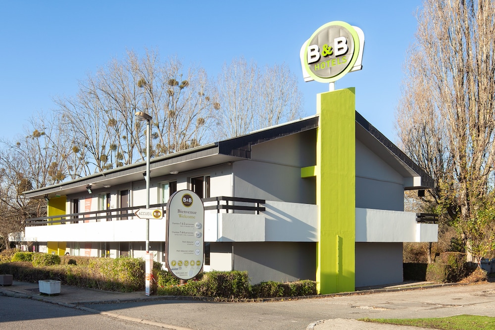 B&B Hotel Pontault Combault - last minute hotel in Paris